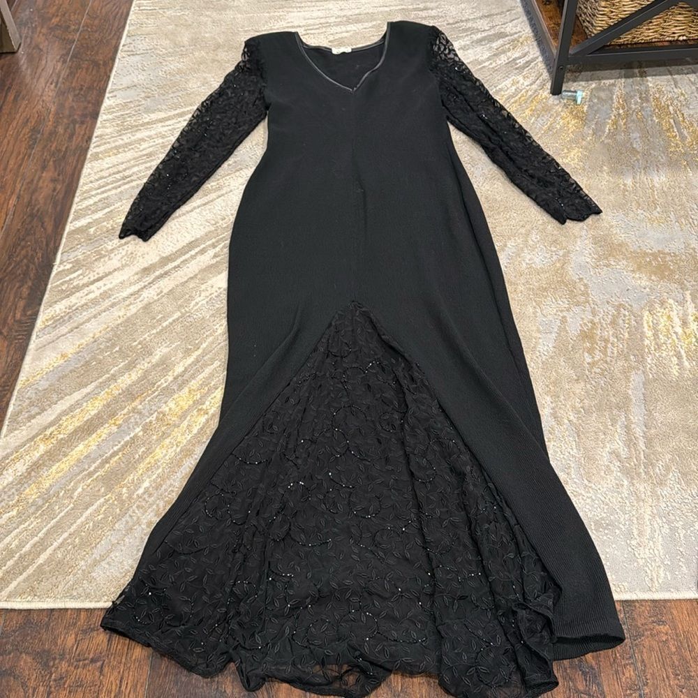 VTG EL-ANA made in USA black Maxi dress long lace sleeves size M lace accent